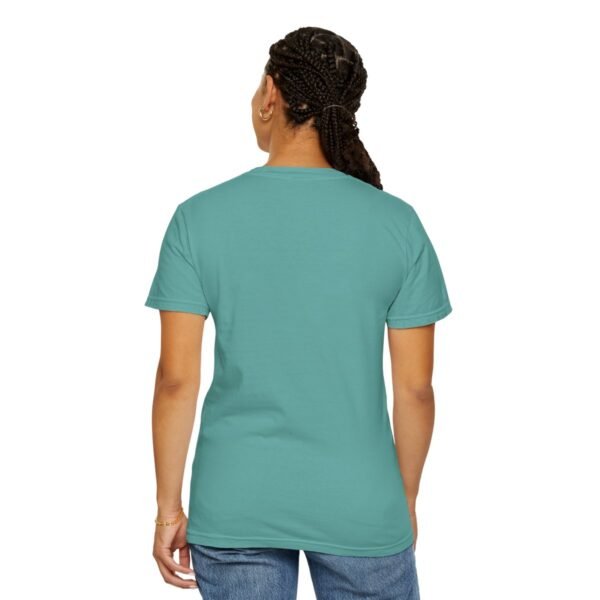 It's not Tiny - It's Average Tee - T-Shirt for Shipping Container Lovers - Image 85