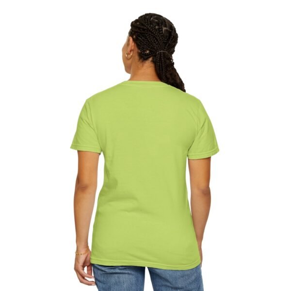 It's not Tiny - It's Average Tee - T-Shirt for Shipping Container Lovers - Image 59