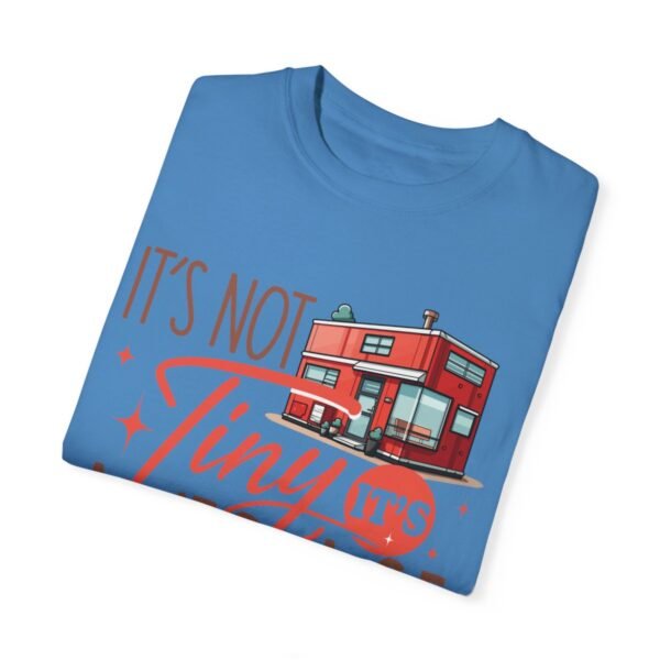 It's not Tiny - It's Average Tee - T-Shirt for Shipping Container Lovers - Image 108
